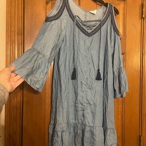 Crown‎ & Ivy Cold Shoulder Blue Long Sleeve Dress with Tassels, Size PM